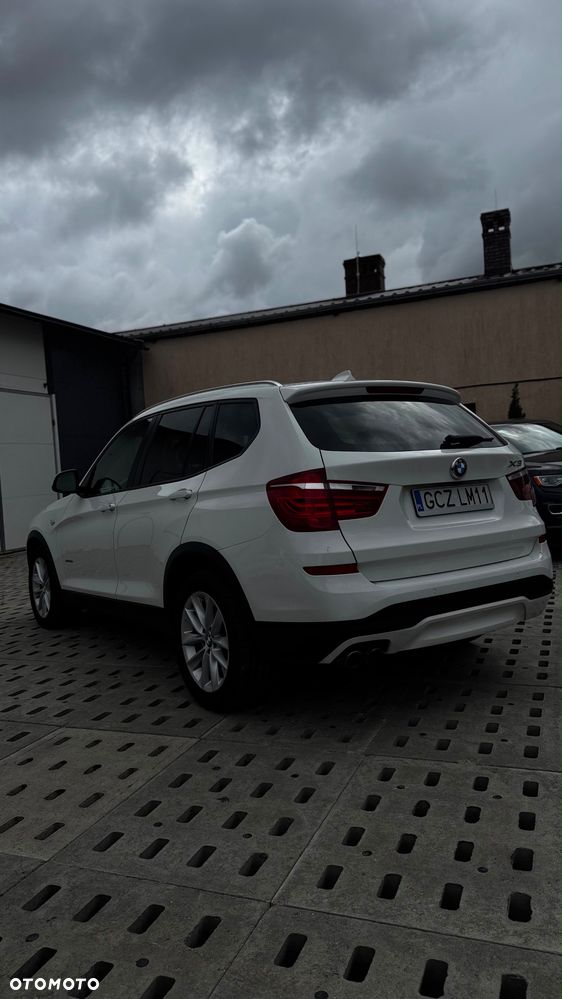 BMW X3 xDrive28i Advantage sport - 4