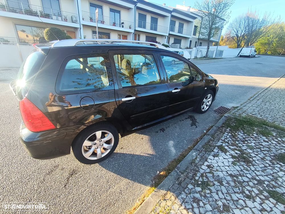 Peugeot 307 SW 1.6 HDi FAP Executive - 9