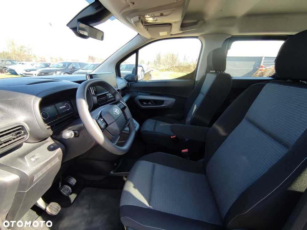 Toyota Proace City Verso Long 1.5 D-4D Business - 10