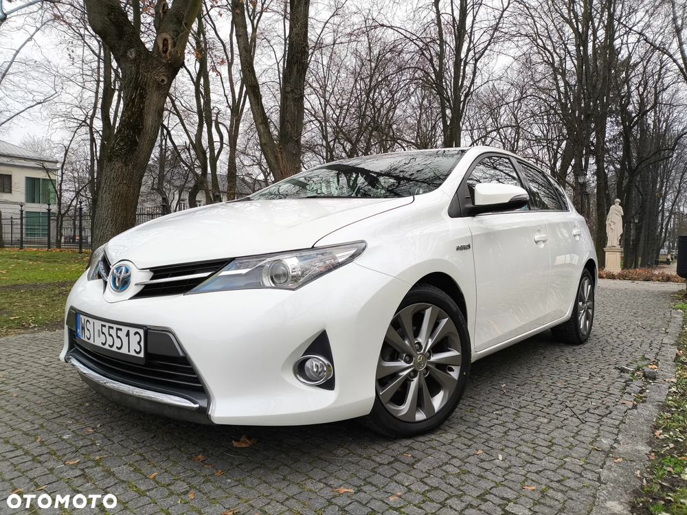 Toyota Auris - 1