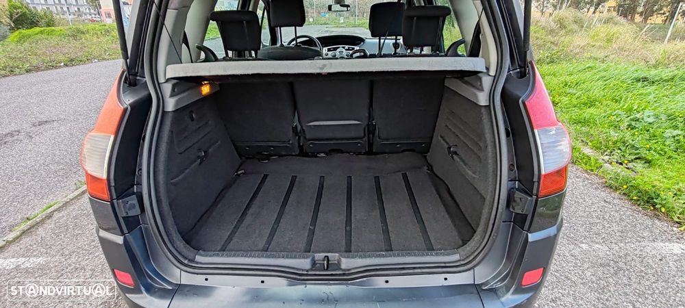 Renault Scénic 1.5 dCi Dynamique S - 13