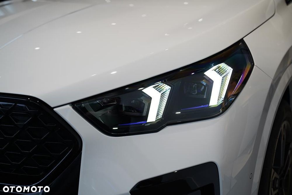 BMW X2 - 24