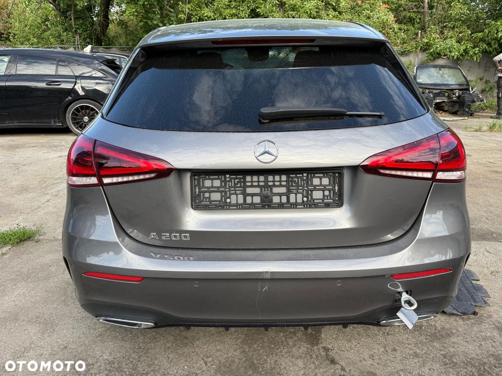 Mercedes-Benz Klasa A 200 AMG Line 7G-DCT - 2
