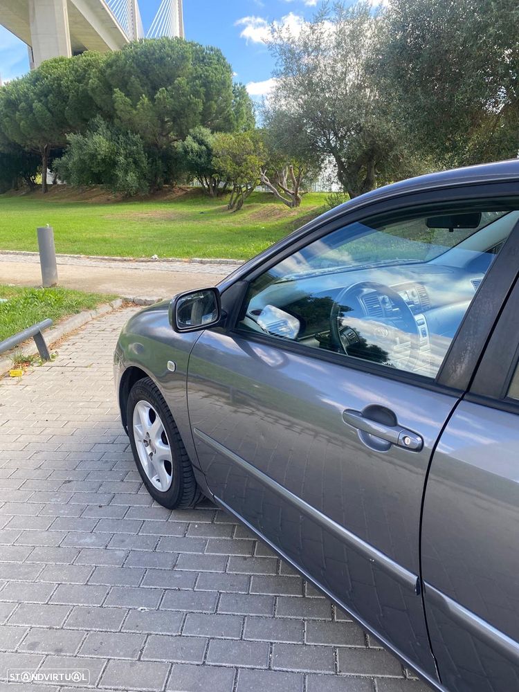 Toyota Corolla 1.4 D-4D - 5