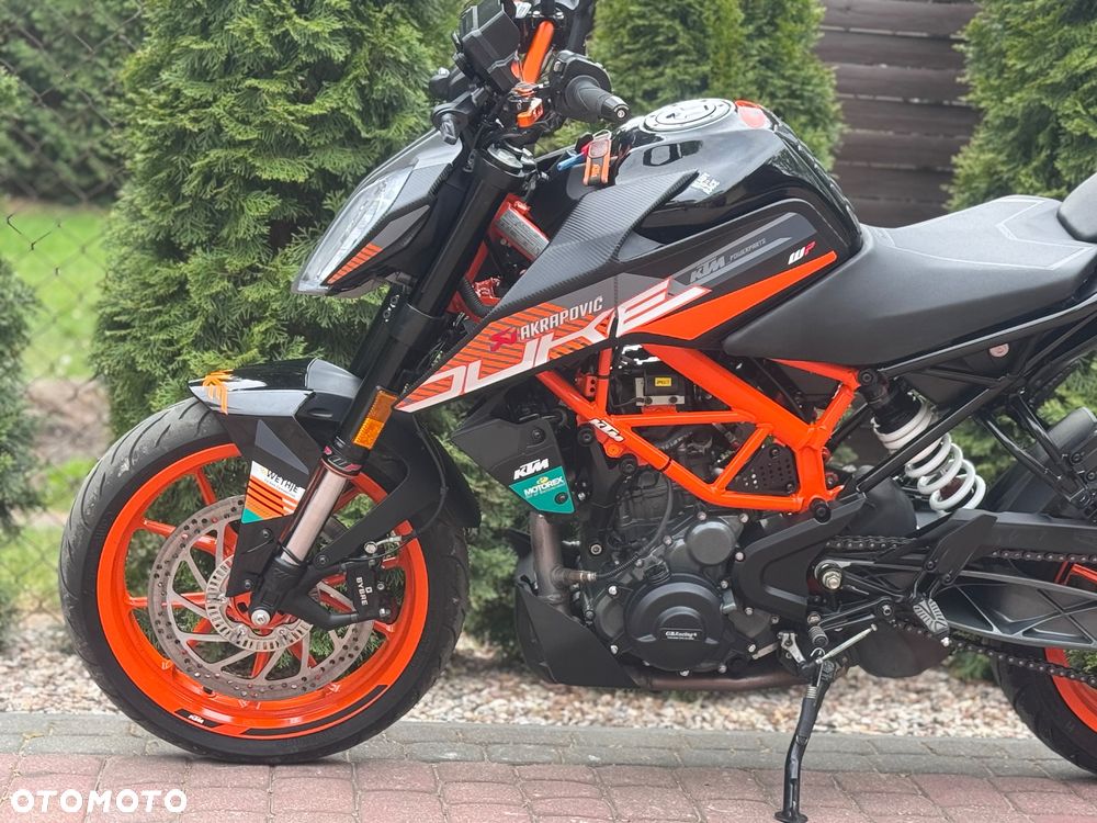 KTM Duke - 19