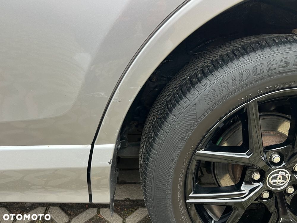 Toyota RAV4 Hybrid Selection 4x4 - 13
