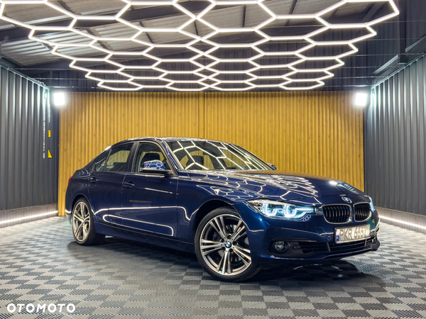 BMW Seria 3 330i Sport Line