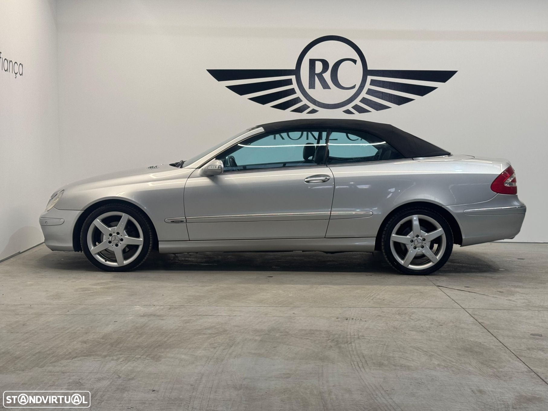 Mercedes-Benz CLK 200 Avantgarde - 23