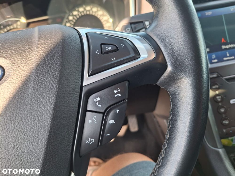 Ford Mondeo - 20