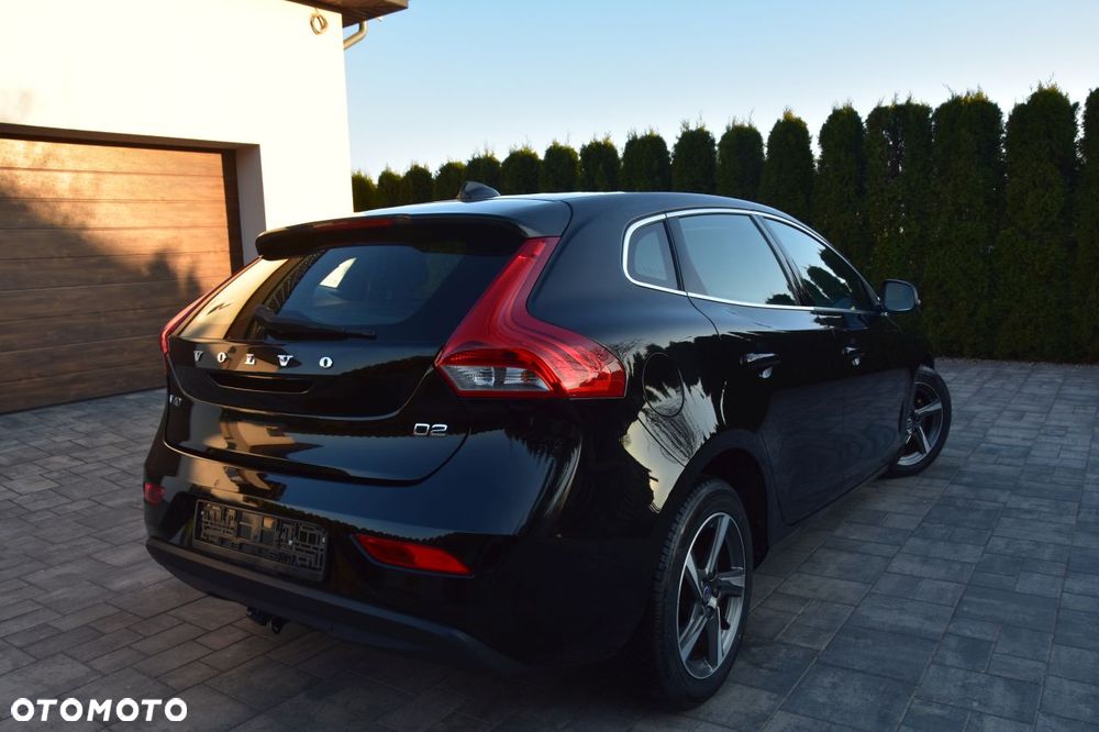 Volvo V40 D2 Drive-E Momentum - 2