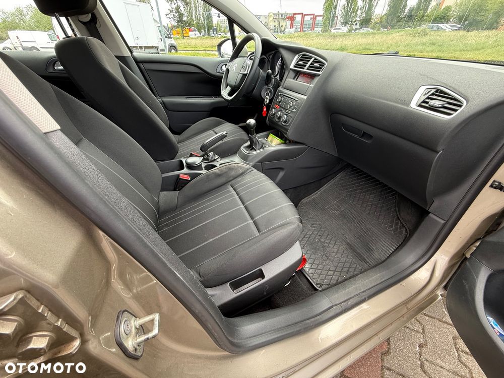 Citroën C4 1.6 VTi SX - 19