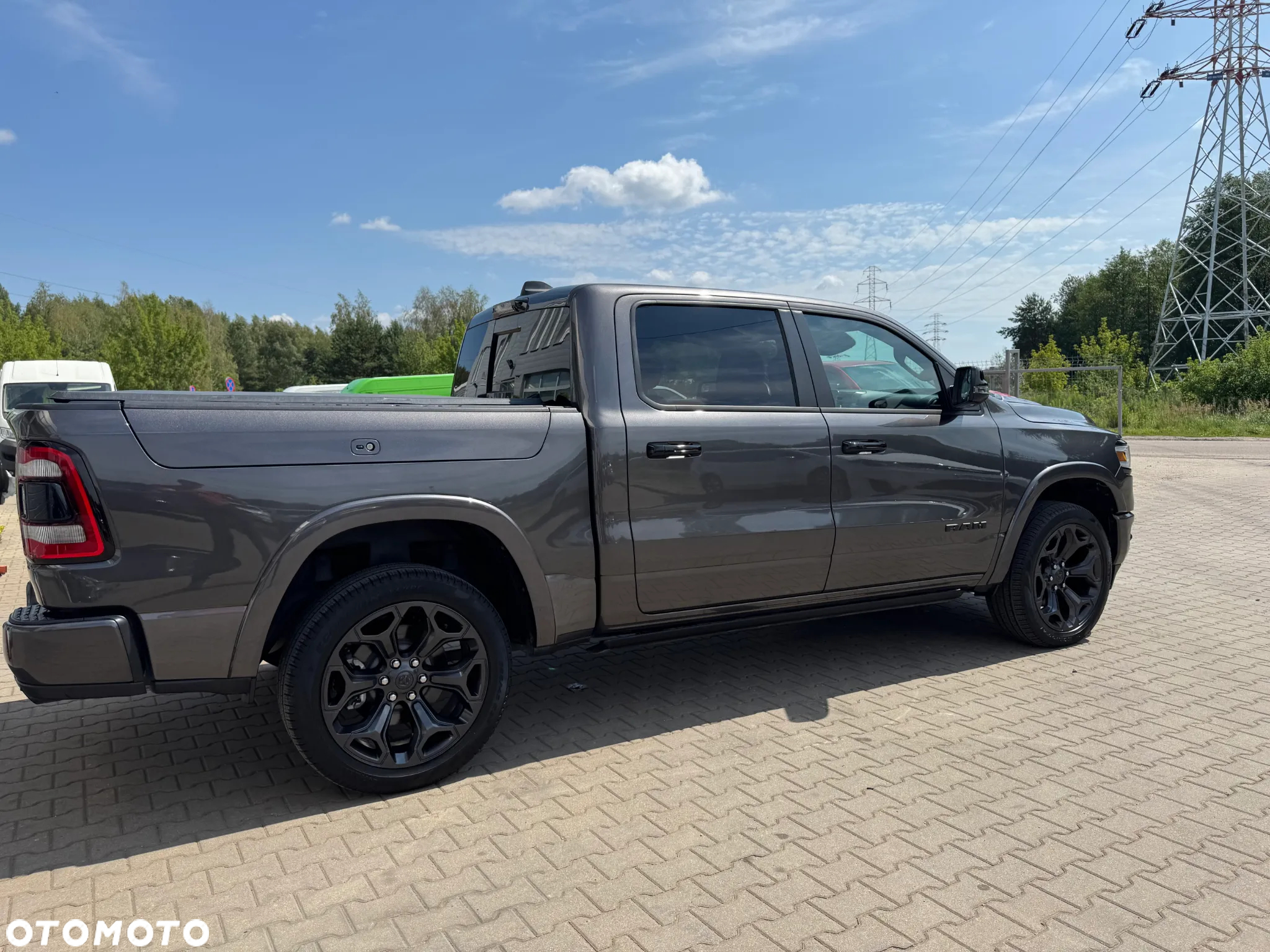 RAM 1500 Crew Cab Limited - 4