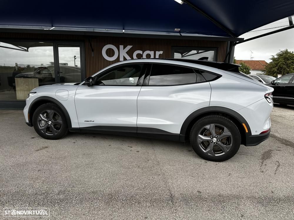 Ford Mustang Mach-E Standard - 16