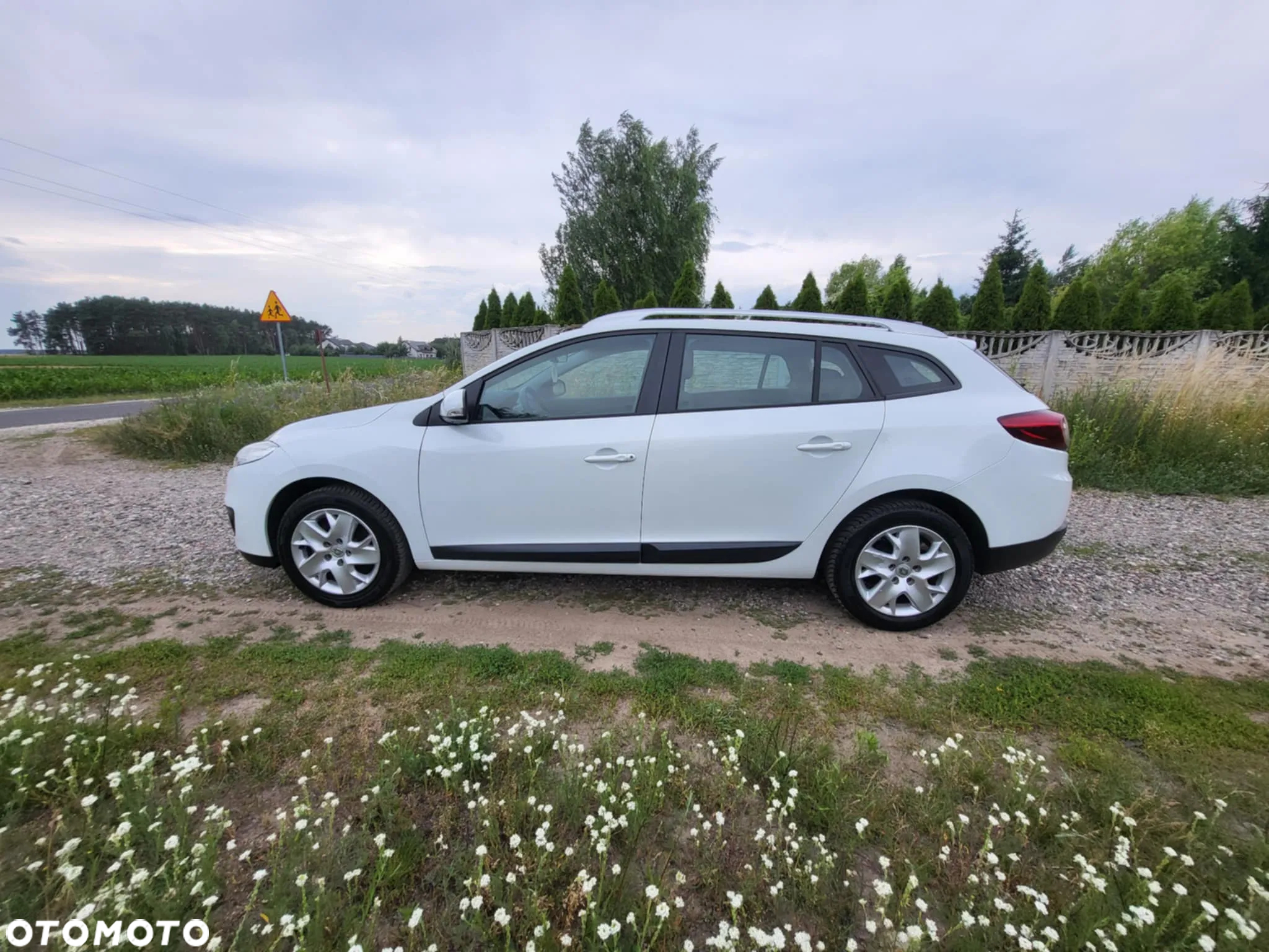Renault Megane Grandtour ENERGY TCe 115 Start & Stop Bose Edition - 2
