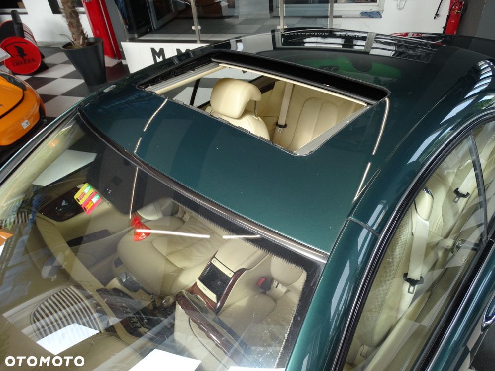 Mercedes-Benz CL - 33