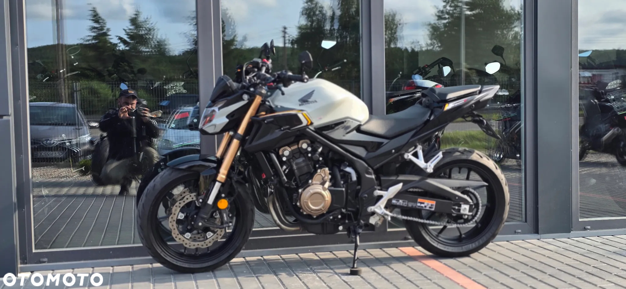 Honda CB - 27