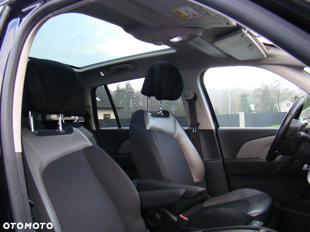 Citroën C4 Grand Picasso BlueHDi 150 Intensive - 25