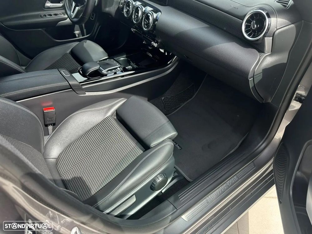Mercedes-Benz CLA 180 - 14
