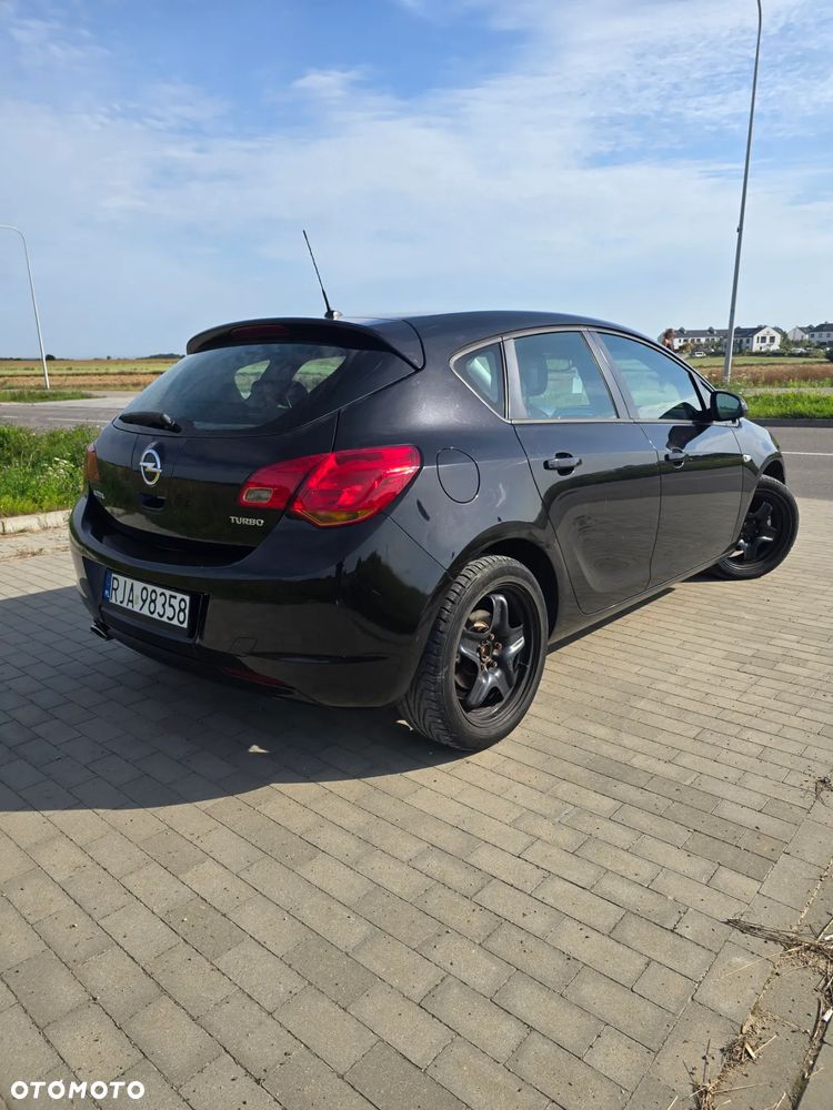 Opel Astra 1.4 Turbo - 5