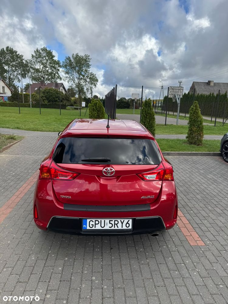Toyota Auris 1.6 Dynamic - 27