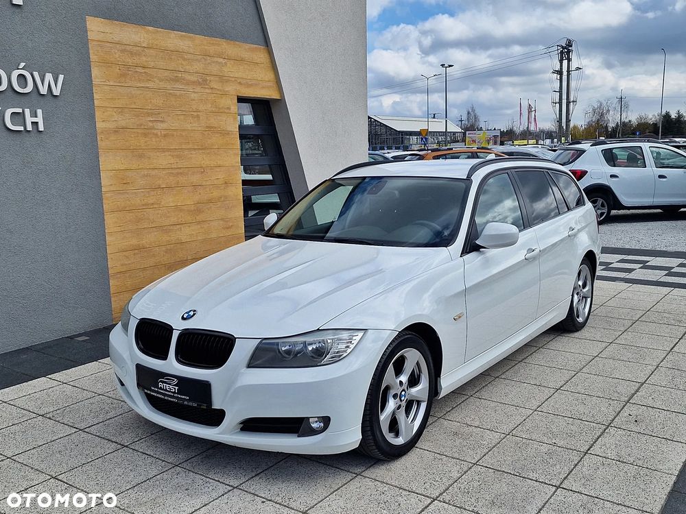 BMW Seria 3 318d DPF Edition Sport - 2