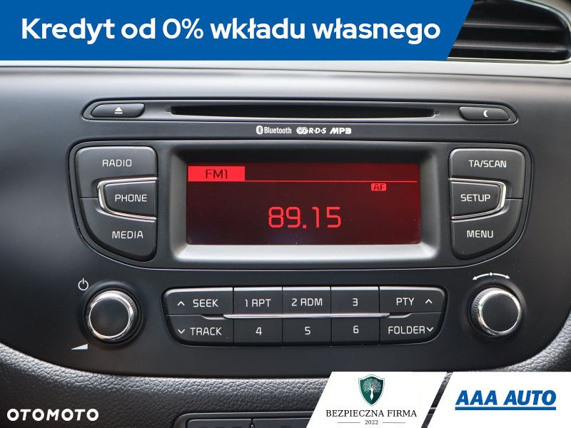 Kia Ceed - 13
