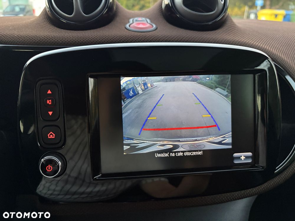 Smart Fortwo EQ Brabus Style - 28