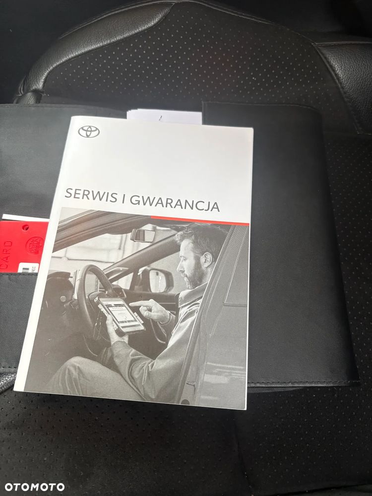 Toyota C-HR 1.8 Hybrid GPF Selection - 27