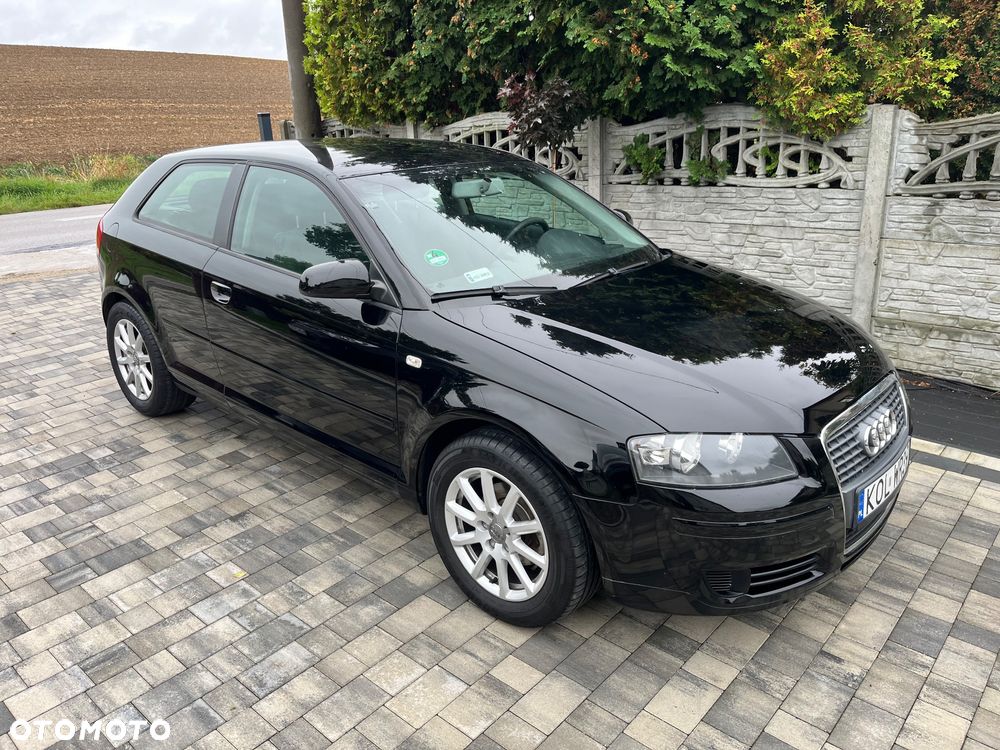Audi A3 1.6 Ambiente - 8