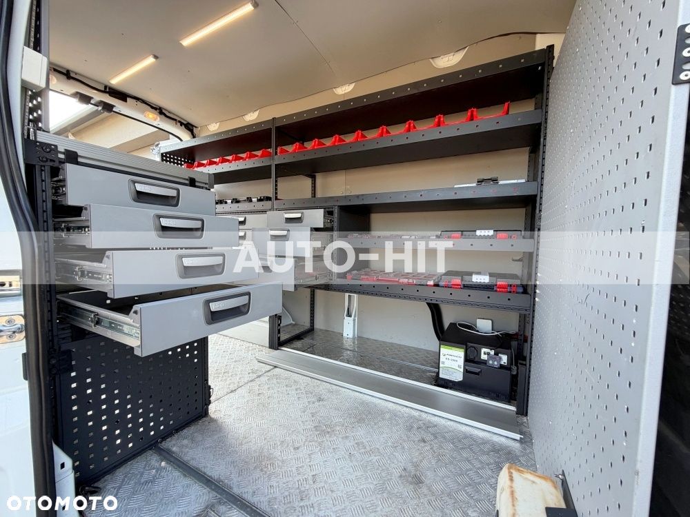 Ford Transit - 20