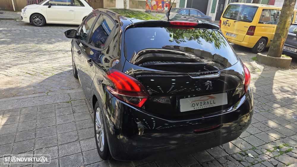 Peugeot 208 1.2 PureTech Style - 20