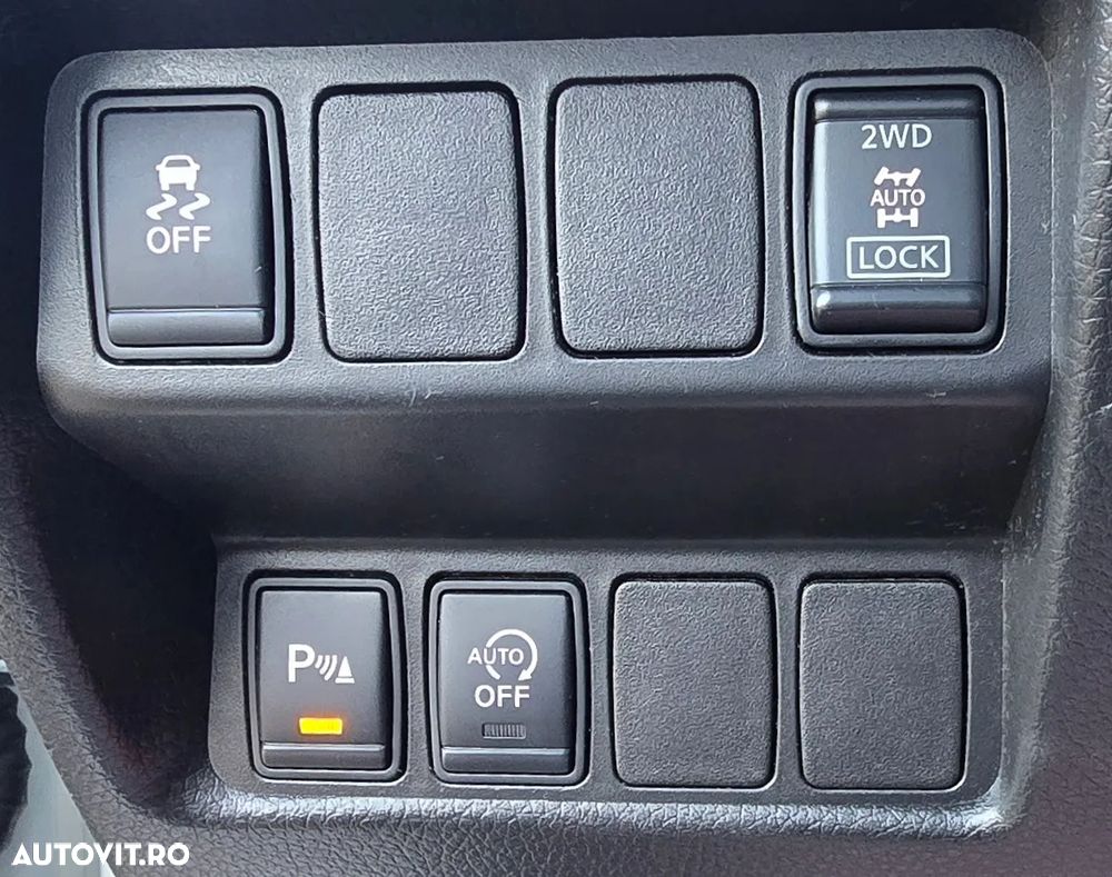 Nissan Qashqai 1.6 DCI 4 x 4 DPF Start/Stop acenta - 8