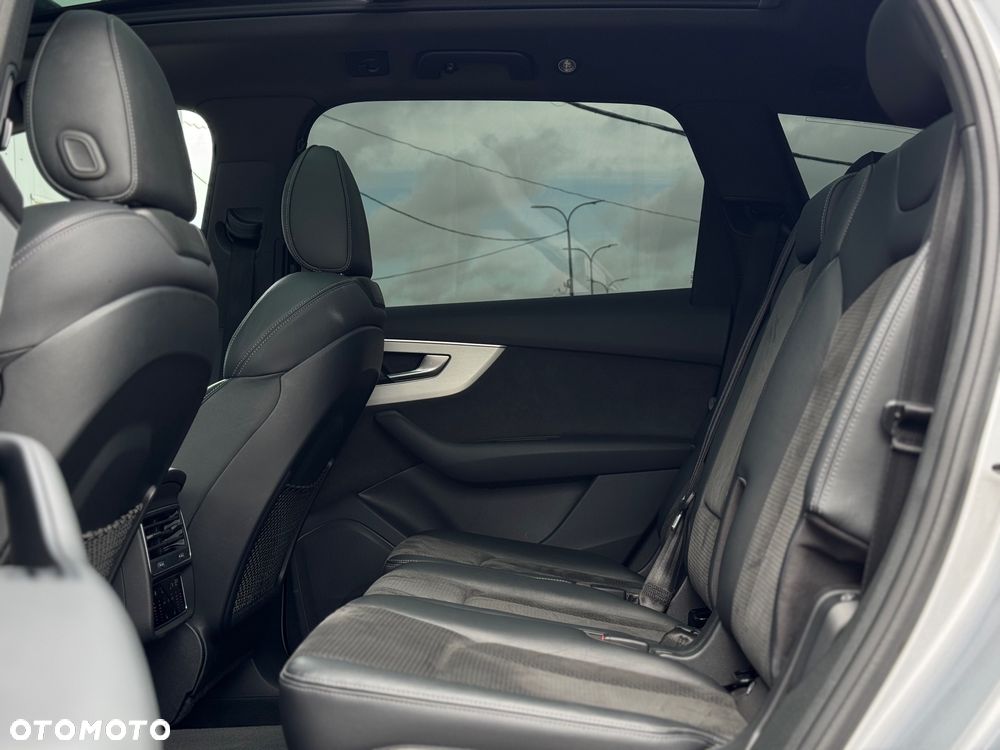 Audi SQ7 TFSI Quattro Tiptronic - 27