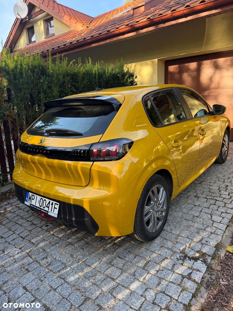 Peugeot 208 - 2