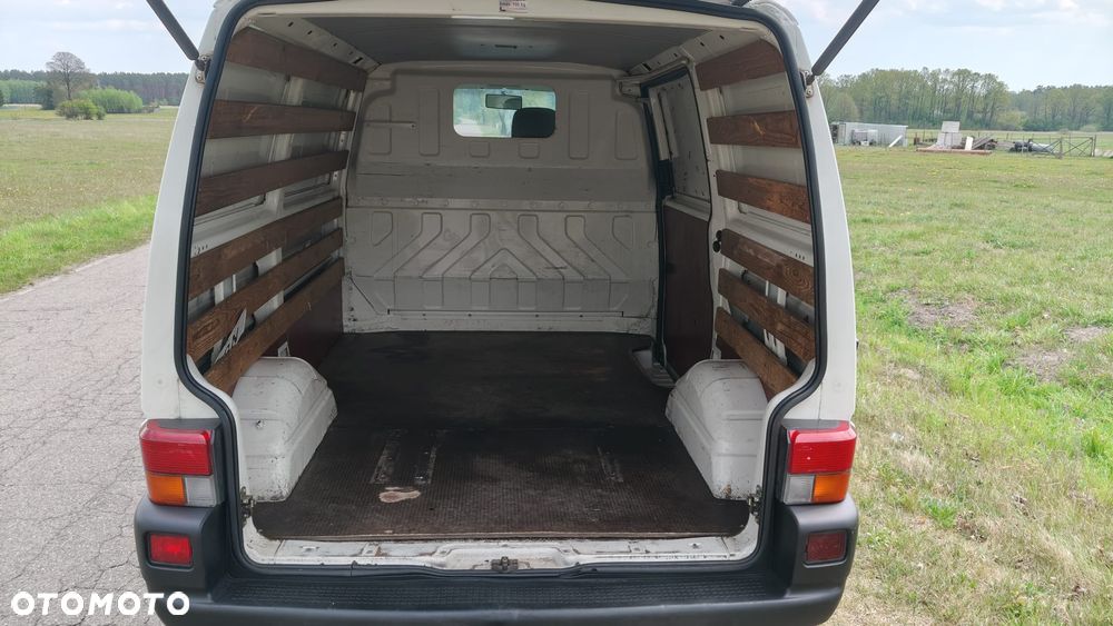 Volkswagen Transporter - 6