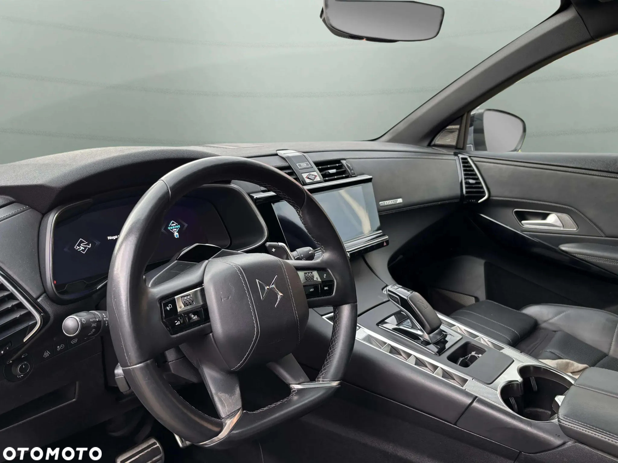 DS Automobiles DS 7 Crossback - 21