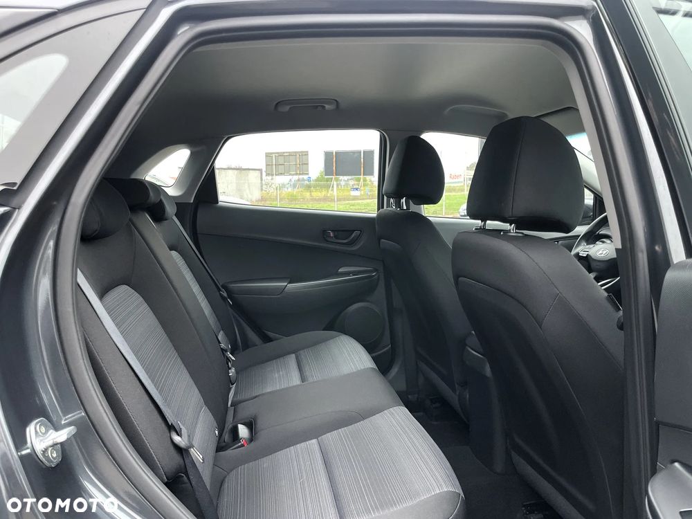 Hyundai Kona - 16