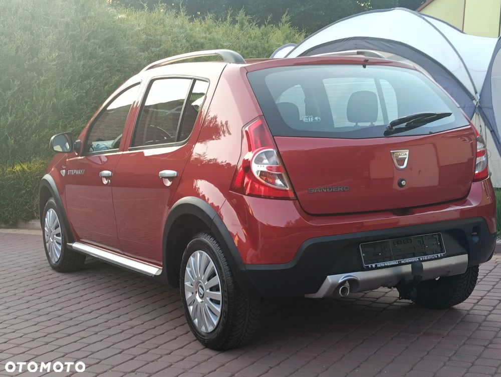 Dacia Sandero Stepway 1.6 - 7
