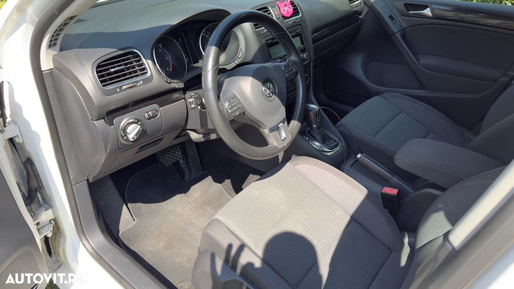 Volkswagen Golf 1.6 TDI BlueMotion Technology DPF Comfortline DSG - 12