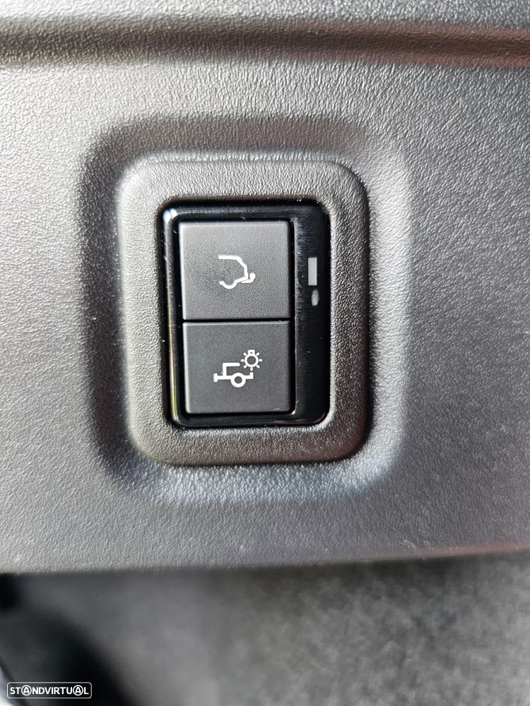 Jaguar F-Pace 25d AWD Aut. Prestige - 28