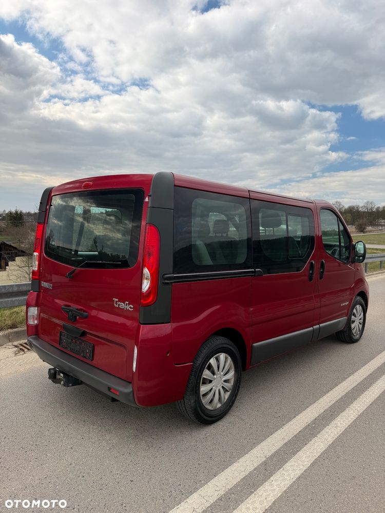 Renault Trafic L1H1 Passenger Lux - 32