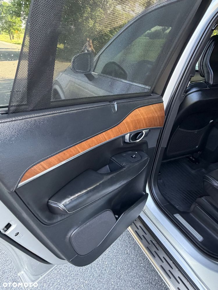 Volvo XC 90 D5 SCR AWD Inscription - 23