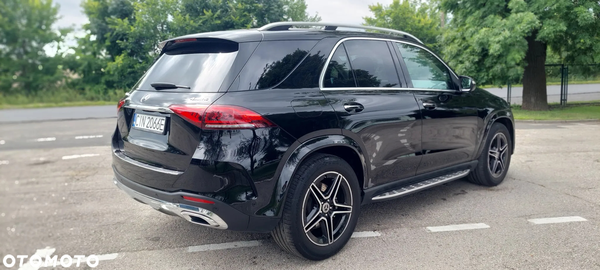 Mercedes-Benz GLE 300 d 4-Matic - 4