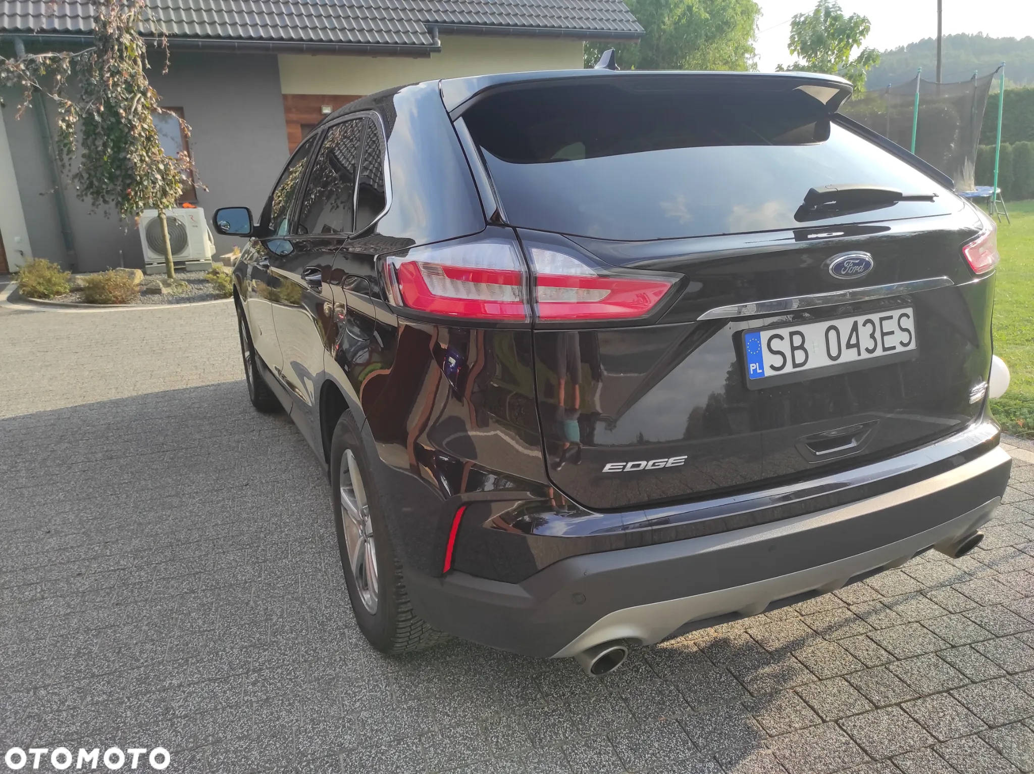 Ford Edge - 3