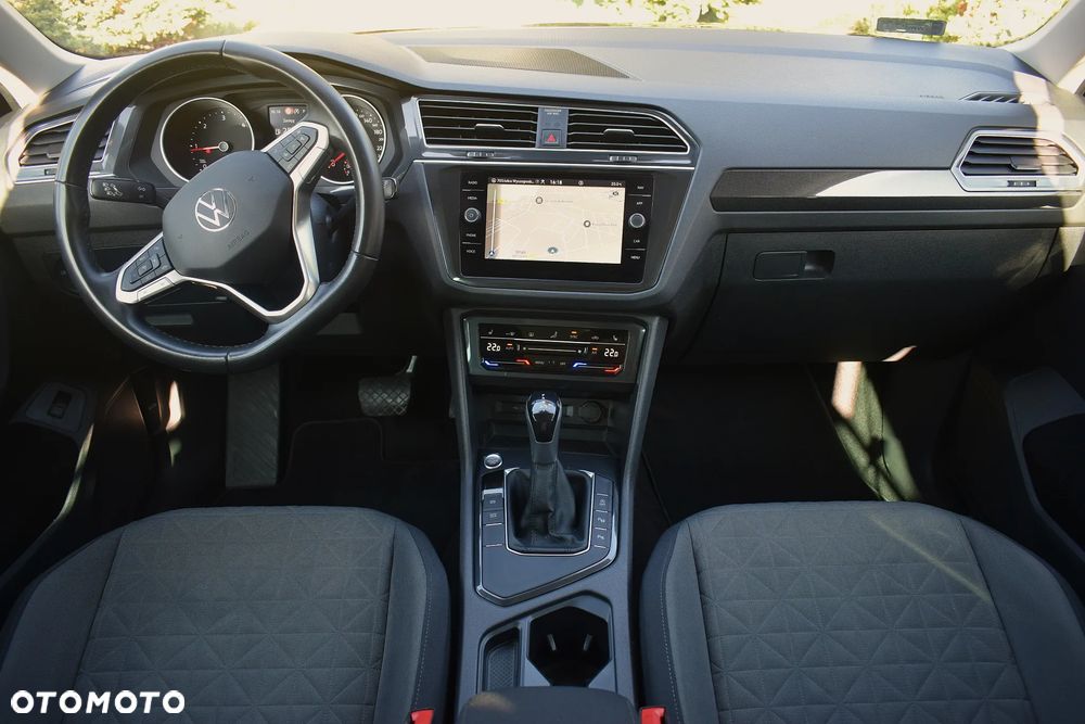 Volkswagen Tiguan 2.0 TDI Elegance DSG - 5