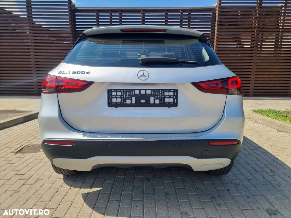 Mercedes-Benz GLA 200 d 8G-DCT Style - 22