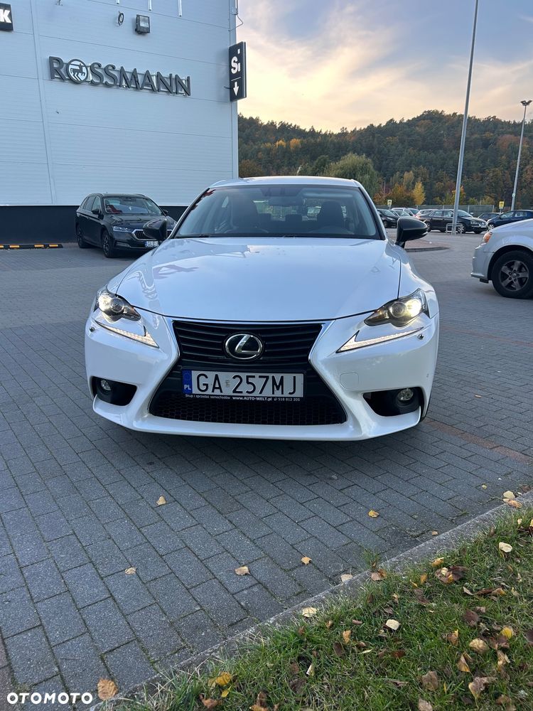 Lexus IS 200t Elegance - 6