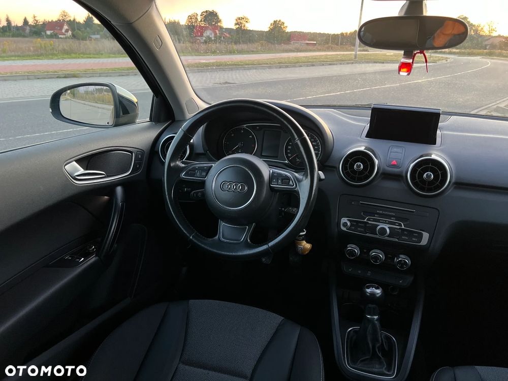 Audi A1 1.6 TDI Ambition - 14