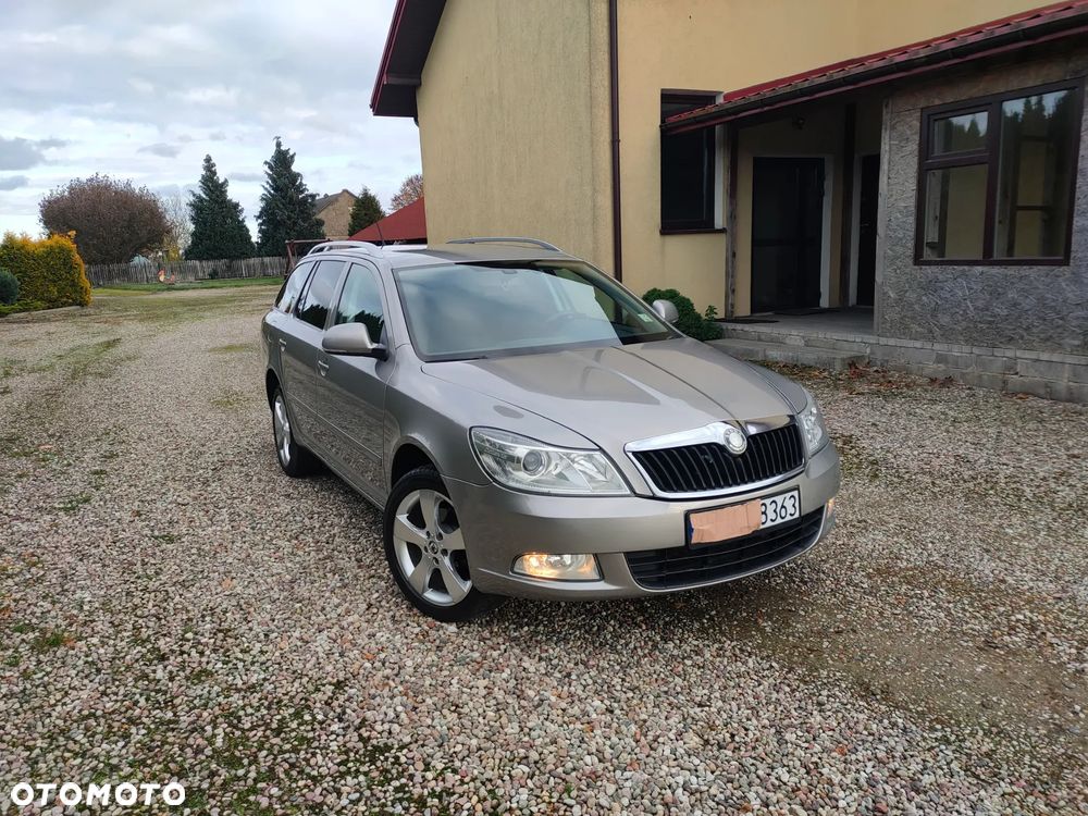 Skoda Octavia - 2