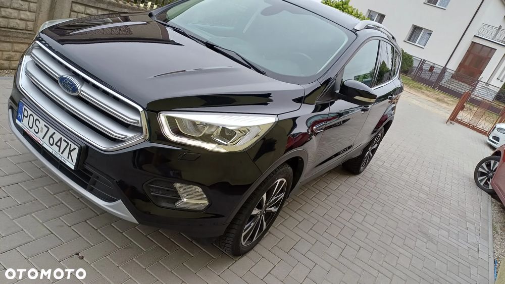 Ford Kuga 1.5 EcoBoost 2x4 Individual - 2